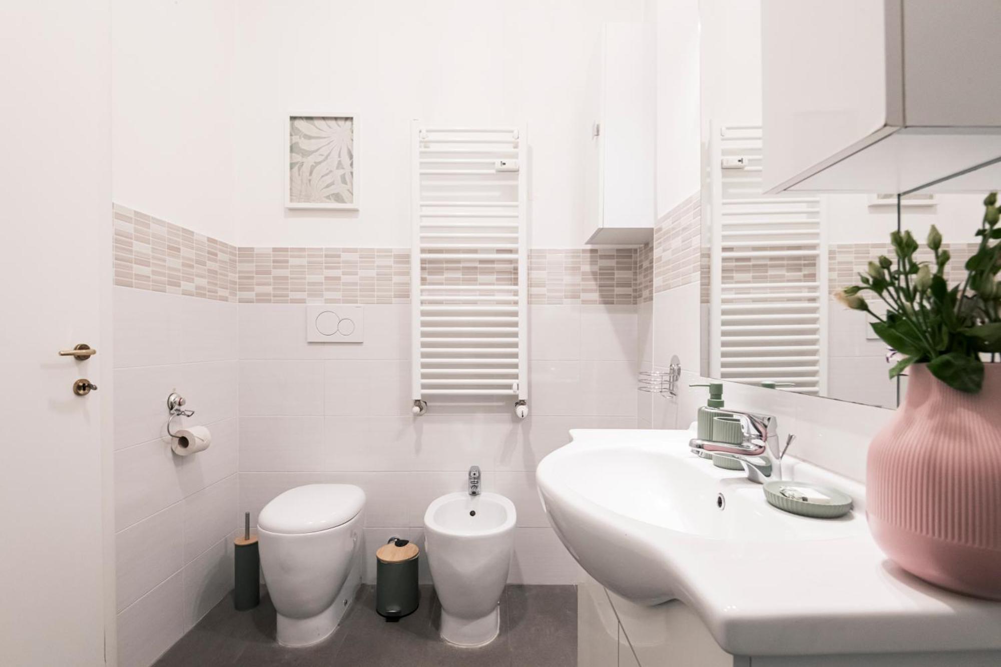 Cozy Apartament In Piazza 5 Giornate By Easylife Milan Exterior photo